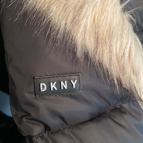 DKNY Faux Fur Trim Hooded Puffer Coat - Picture 4 of 15